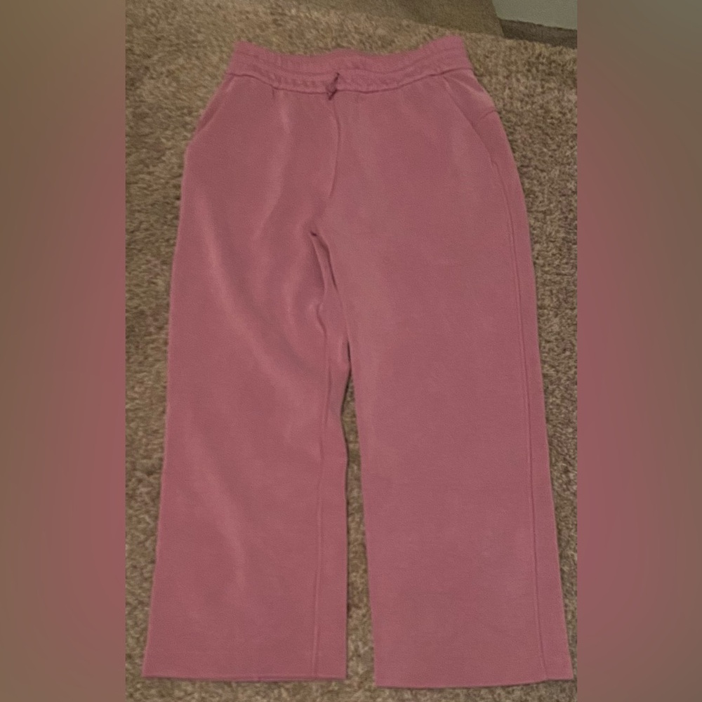 Pink lululemon softstreme cropped sweats